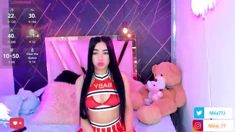 Mia online show from January 2026 02:39:01 AM