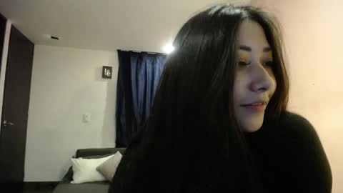 Mia zoe online show from December 2024 02:16:01 AM