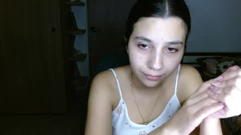 Snapshot of mia__lopez_ chatting on April 2026 04:05:02 AM Mia online show from April 2026 04:05:02 AM