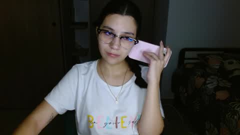 Snapshot of mia__lopez_ chatting on May 2026 04:41:02 AM Mia online show from May 2026 04:41:02 AM