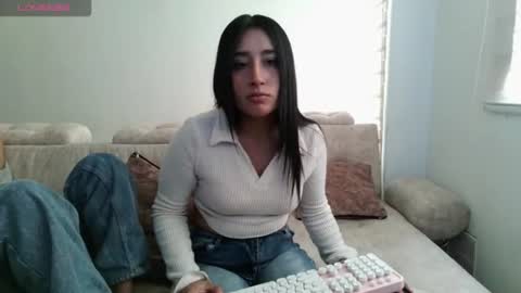 Snapshot of mia_and_eros chatting on July 2026 07:40:02 PM MIA AND EROS online show from July 2026 07:40:02 PM