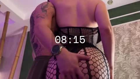 Snapshot of mia_andre chatting on November 2025 06:35:01 AM Andre and Mia online show from November 2025 06:35:01 AM