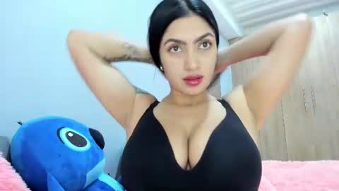 Snapshot of mia_belmonte chatting on July 2026 06:24:02 PM mia_belmonte online show from July 2026 06:24:02 PM