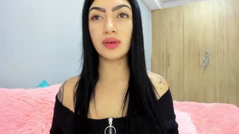 Snapshot of mia_belmonte chatting on July 2026 11:31:02 AM mia_belmonte online show from July 2026 11:31:02 AM