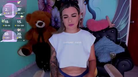 Mia online show from March 2026 08:00:01 PM