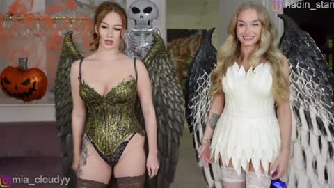 Mia and friends online show from October 2025 01:23:02 PM