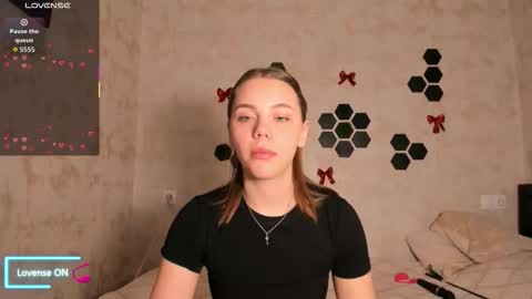 Mia  next stream Thursday 1400 UTC1 Friday 1400 UTC1 online show from February 2026 05:28:02 AM