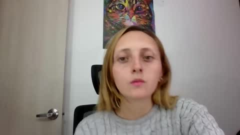 Snapshot of mia_dca chatting on December 2025 10:59:02 PM mia_dca online show from December 2025 10:59:02 PM