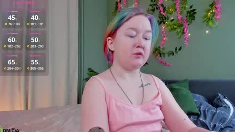 Snapshot of mia_ferd chatting on December 2025 03:02:02 AM Mia online show from December 2025 03:02:02 AM