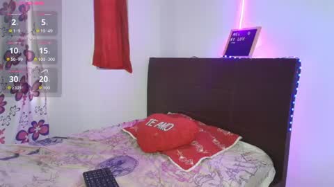 mia_fernand online show from July 2026 01:03:01 PM