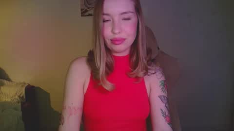 Mia online show from March 2026 09:30:02 PM