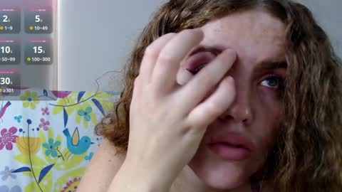 Snapshot of mia_fooxx chatting on December 2024 01:33:01 PM mia_fooxx online show from December 2024 01:33:01 PM