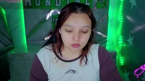 Mia online show from July 2026 01:14:02 PM