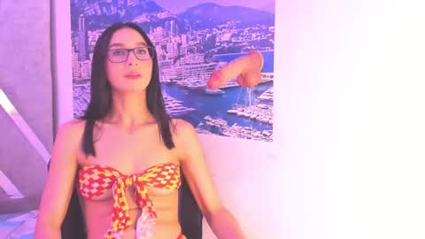 MIA online show from September 2025 07:36:01 PM