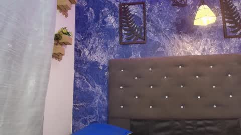 MIA online show from November 2025 12:52:01 PM