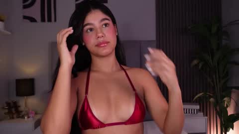 Mia  online show from March 2026 12:39:02 PM