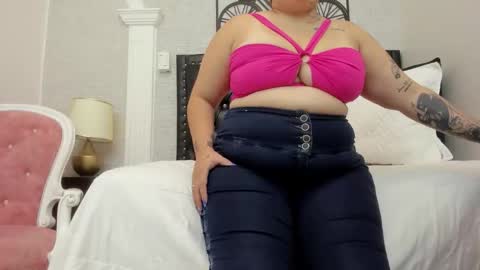 mia online show from May 2026 08:18:02 PM