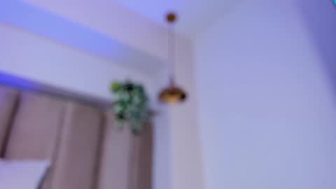 Snapshot of mia_holson chatting on March 2025 06:43:02 PM I am Mia online show from March 2025 06:43:02 PM