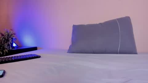  I am Mia  online show from February 2026 11:36:02 AM