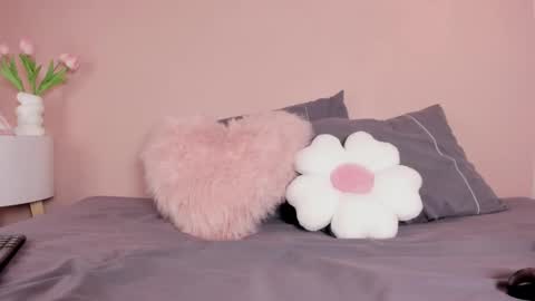  I am Mia  online show from March 2026 11:57:01 AM