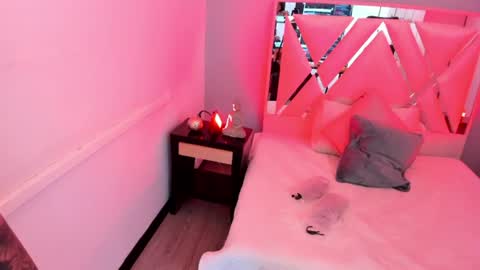 Val  online show from June 2026 03:22:01 AM