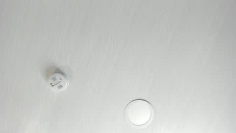 Mia online show from April 2026 03:07:02 AM