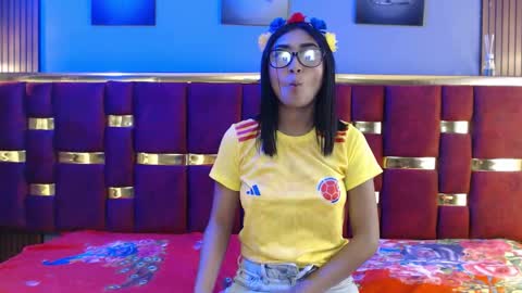 Mia.  online show from June 2026 11:15:02 AM