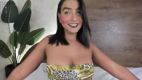 Snapshot of mia_lacy chatting on February 2025 07:49:01 PM mia_lacy online show from February 2025 07:49:01 PM