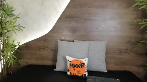 Snapshot of mia_lacy chatting on October 2025 07:25:02 PM mia_lacy online show from October 2025 07:25:02 PM