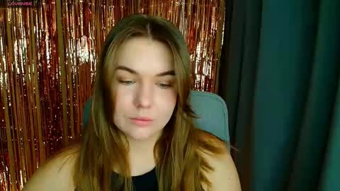 mia_lemm online show from February 2026 06:40:02 AM