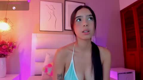 mia levy online show from May 2026 01:19:01 PM