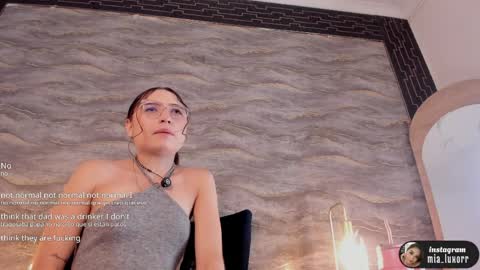 mia_luxor online show from April 2026 11:41:01 AM