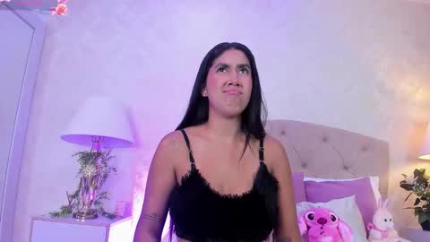 mia montess online show from March 2026 12:55:01 PM