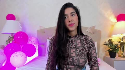 mia montess online show from March 2026 12:49:01 PM
