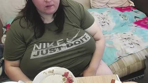 mia_muv online show from June 2026 07:43:01 AM