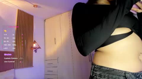 Mia Nevaeh - follow me online show from June 2026 08:09:01 PM