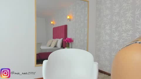 Snapshot of mia_noir2701 chatting on May 2026 11:50:02 AM Mia online show from May 2026 11:50:02 AM