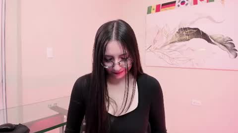 mia_quinn__ online show from July 2026 01:51:02 PM