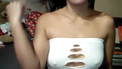 Snapshot of mia_rein chatting on July 2026 02:42:01 AM mia_rein online show from July 2026 02:42:01 AM