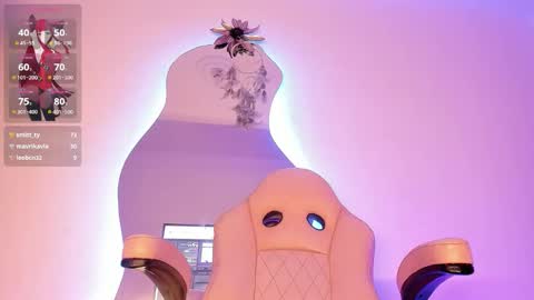 Snapshot of mia_royal chatting on November 2025 06:22:01 AM mia_royal online show from November 2025 06:22:01 AM