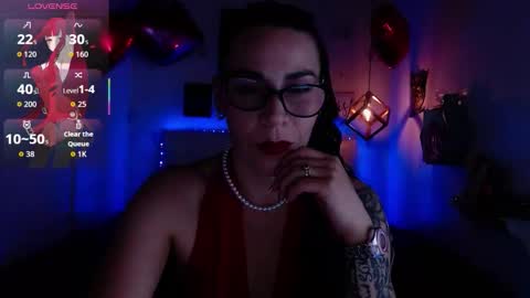 MIA  online show from December 2025 02:32:02 PM