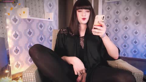 Snapshot of mia_wallase chatting on November 2025 03:34:01 AM mia_wallase online show from November 2025 03:34:01 AM