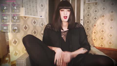 Snapshot of mia_wallase chatting on December 2025 09:07:01 AM mia_wallase online show from December 2025 09:07:01 AM