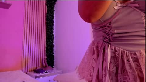 mia_zafir online show from November 2025 03:27:02 AM