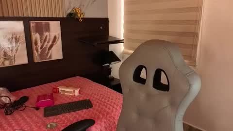 Snapshot of miaa_as_ chatting on October 2025 02:16:02 PM miaa_as_ online show from October 2025 02:16:02 PM