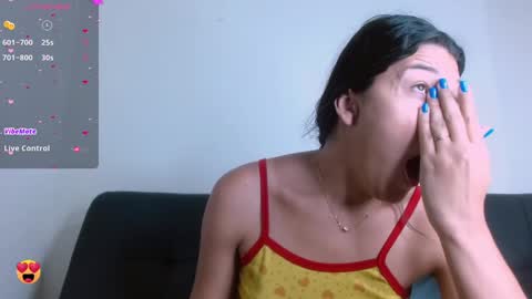 Mia online show from January 2025 09:19:02 AM