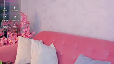 Snapshot of miaa_hill chatting on May 2026 12:56:02 PM Mia online show from May 2026 12:56:02 PM