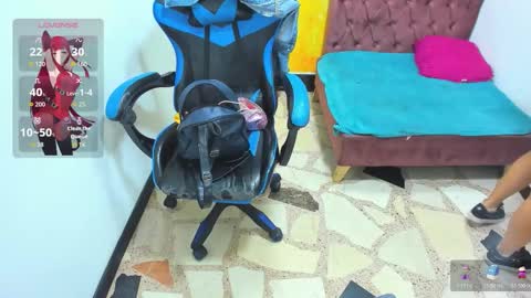       online show from November 2025 12:27:01 PM