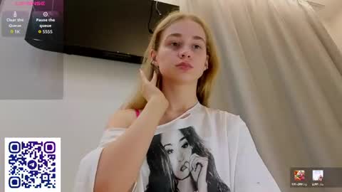 Snapshot of miaamurr chatting on July 2026 08:58:01 PM miaamurr online show from July 2026 08:58:01 PM