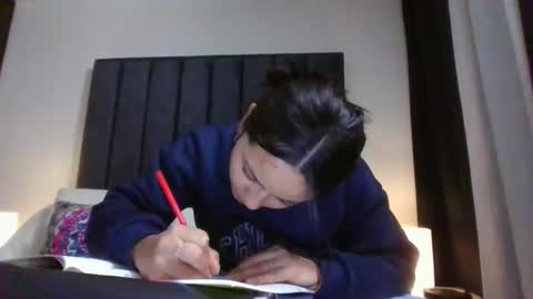 miaandnaty1 online show from January 2025 05:45:02 AM